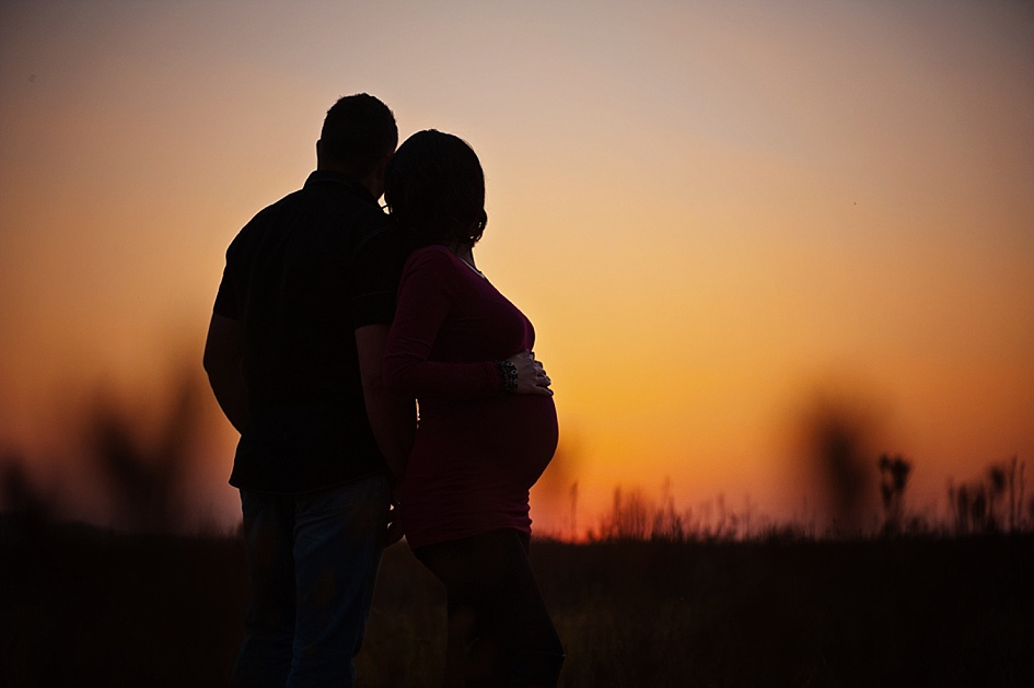 creative-bushveld-maternity-shoots-ideas.jpg